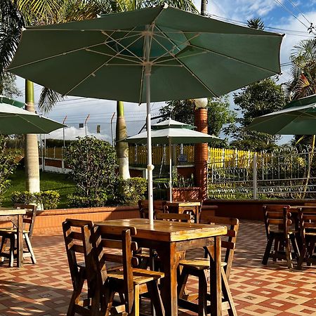 Hotel Casa Confort Santa Rosa de Cabal Kültér fotó