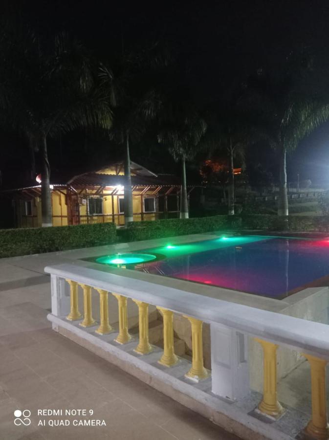 Hotel Casa Confort Santa Rosa de Cabal Kültér fotó