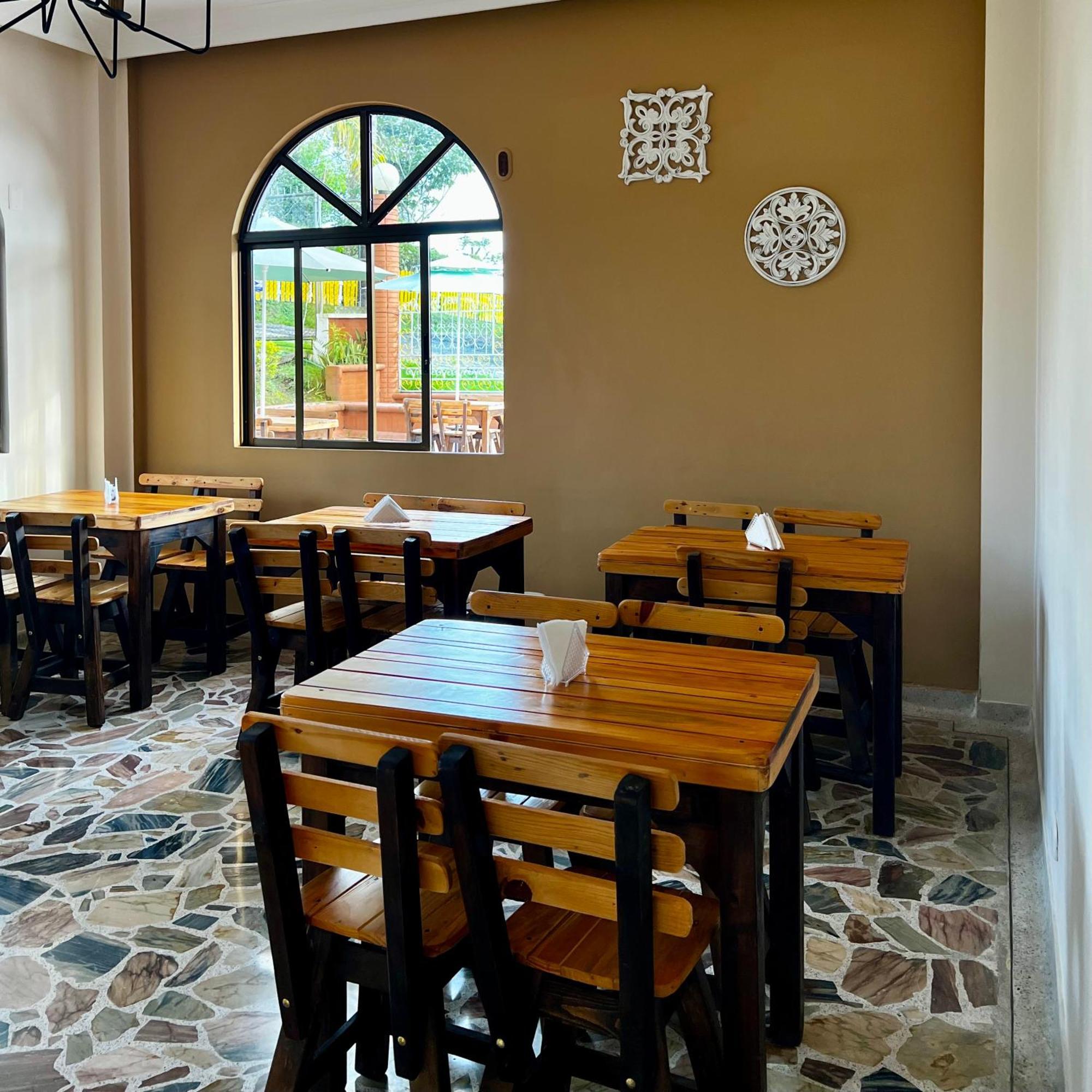 Hotel Casa Confort Santa Rosa de Cabal Kültér fotó
